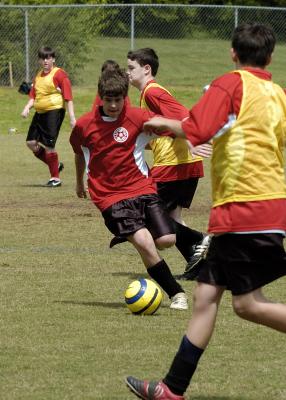GiantsSoccer042305_015.jpg