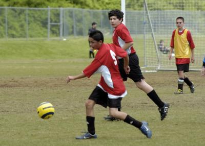 GiantsSoccer042305_033.jpg