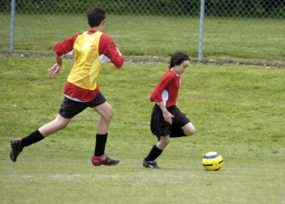 GiantsSoccer042305_096.jpg