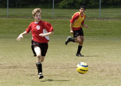 GiantsSoccer042305_112.jpg