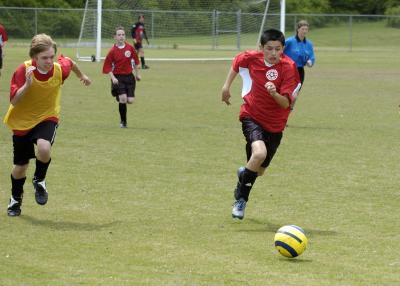 GiantsSoccer042305_123.jpg