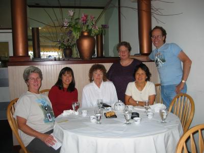 Elaine,Cora,Diane,Lois,Phyllis,Ron
