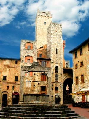St. Gimignano- Central Square with Towers