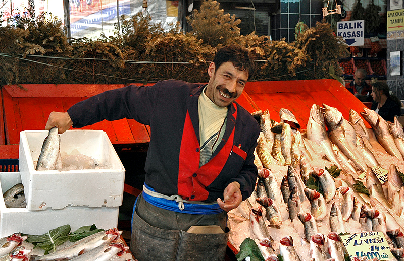 Comedian/fish seller