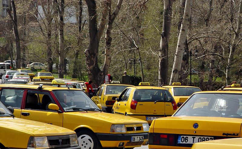 Кладбище такси в москве