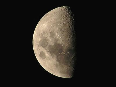 Moon.jpg