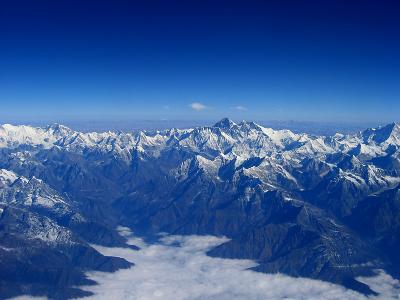 Himalayas surrounding Bhutan, Everest is in center