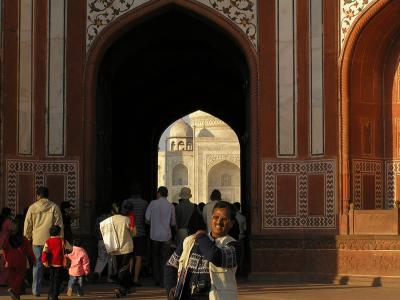 View of Taj Mahal through forecourt entrance