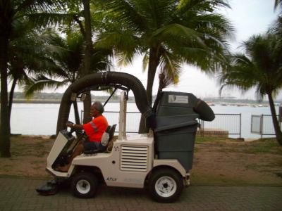 streetSweeper2005-01-18 010.jpg