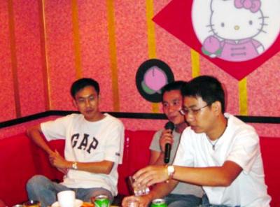 HKKara_sek.jpg