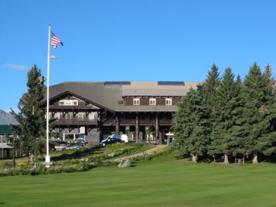 Glacier Park Lodge