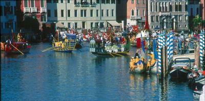 VENEZIA__REGATTA_STORICA1.JPG