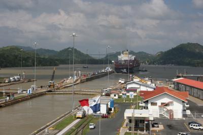 a ship has just passed thru the Panama Canal