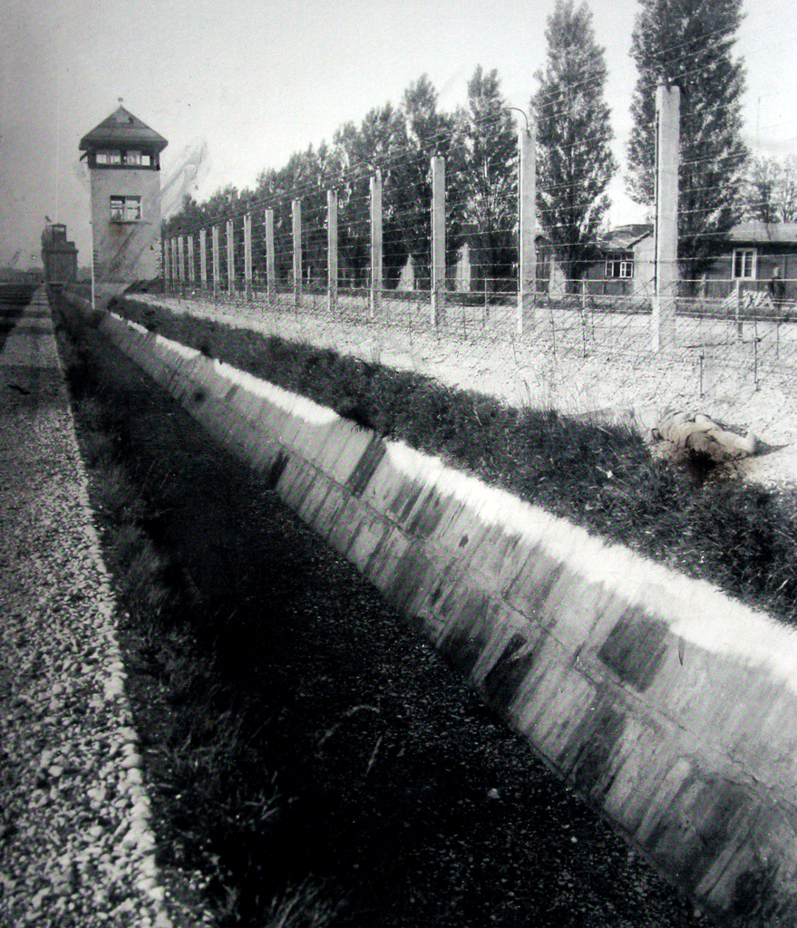 Guard-tower-1942.gif