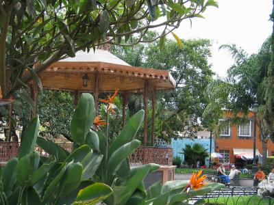 Chapala, a kiosko as there is in the middle of every town (pueblo)