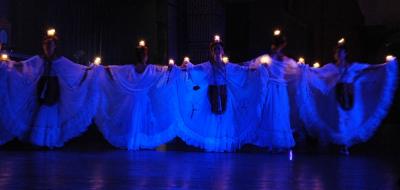 El baile de las velas (The dance of the candles)