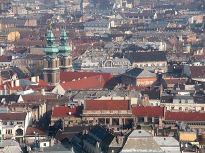 General view of Pest from a Gellrt Hill viewpoint