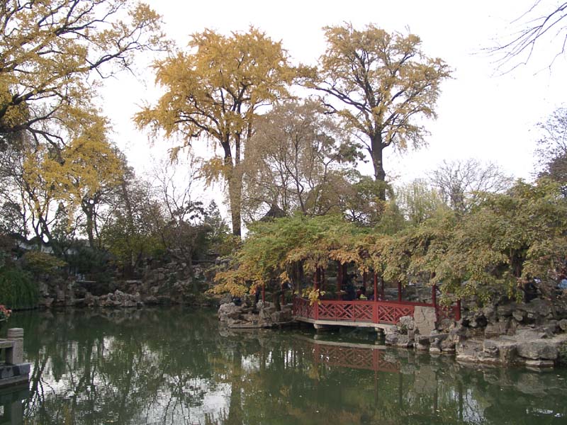 Garden inside Liu Yuen<br />留園的花園