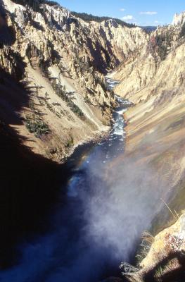 Yellowstone Reiver below the lower falls