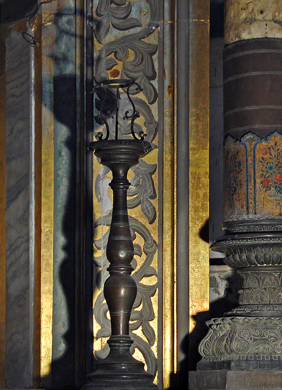 <b>10th (tie)</b><br>A Lamp and Its Shadow
