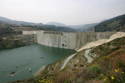 Dam, Granada-Motril highway
