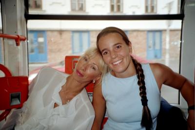 011_08a.jpg