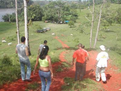 Bajando al Campamento por Rio San Juan