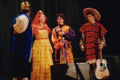 u15/vrmp/medium/28901642.Copyofkingladylarkincormacmexican.jpg