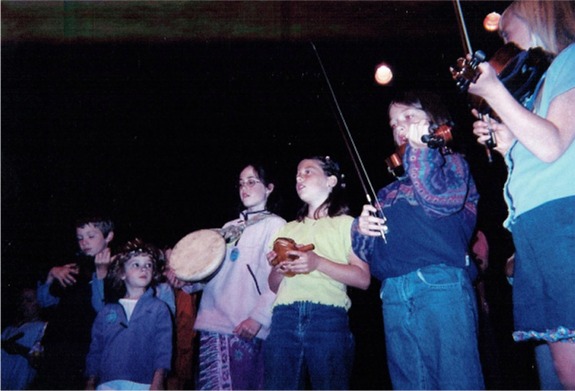 Fiddle Tunes 2002 012.jpg