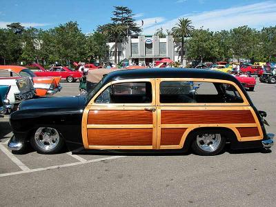 Ford Country Squire woodie