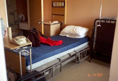 This is where Nita and I stayed for 5 weeks in the Saint John Hospital.  14 Jun 2002.
