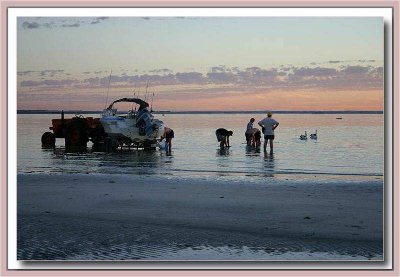The fishers return at sundown