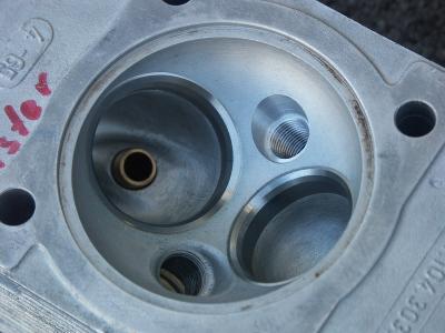 2.0 Liter Twin-Plug Heads - Gustav Germany Apr162005 - Photo 10