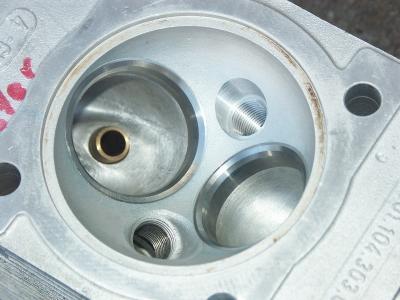 2.0 Liter Twin-Plug Heads - Gustav Germany Apr162005 - Photo 11