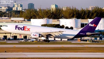 FedEx A300F4-605R N654FE aviation stock photo #2540