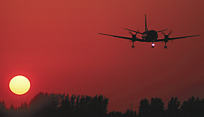 SF-340B landing sunset stock photo #SS9928