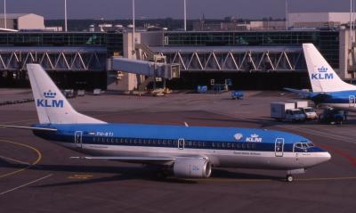 04.09.02  KLM  B737-306  PH-BTI.jpg