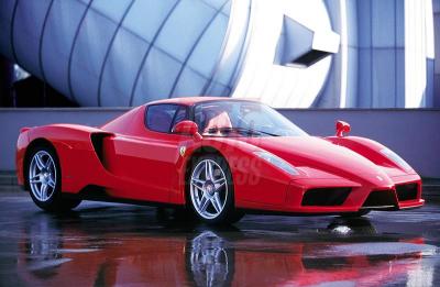 u16/anmb1/medium/38999452.FerrariEnzo010.jpg