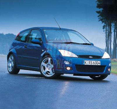 u16/anmb1/medium/38999481.FordFocusRS013.jpg