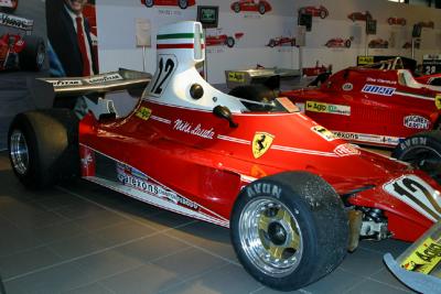 u16/anmb1/medium/39001717.Ferrari012.jpg