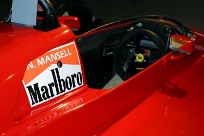 u16/anmb1/medium/39001723.Ferrari018.jpg