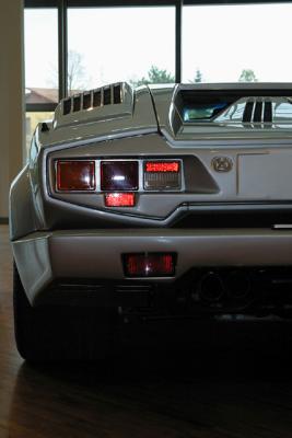 u16/anmb1/medium/39002013.Lamborghini008.jpg