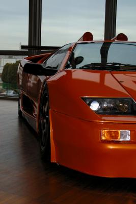 u16/anmb1/medium/39002027.Lamborghini022.jpg
