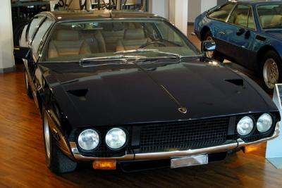 u16/anmb1/medium/39002055.Lamborghini050.jpg
