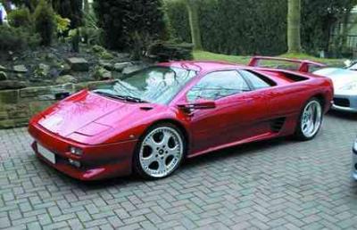 u16/anmb1/medium/39002144.lambo001.jpg
