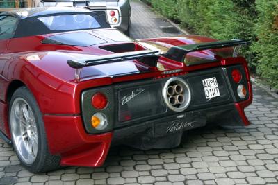 u16/anmb1/medium/39002580.Pagani018.jpg