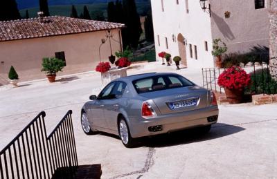u16/anmb1/medium/39003313.quattroporte009.jpg