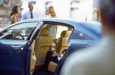u16/anmb1/medium/39003316.quattroporte012.jpg