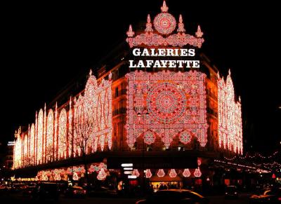 Galeries Lafayette by night
