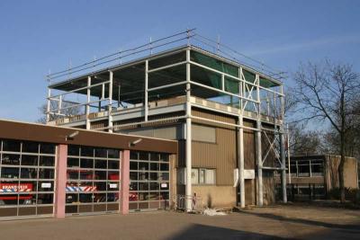02-2.jpg